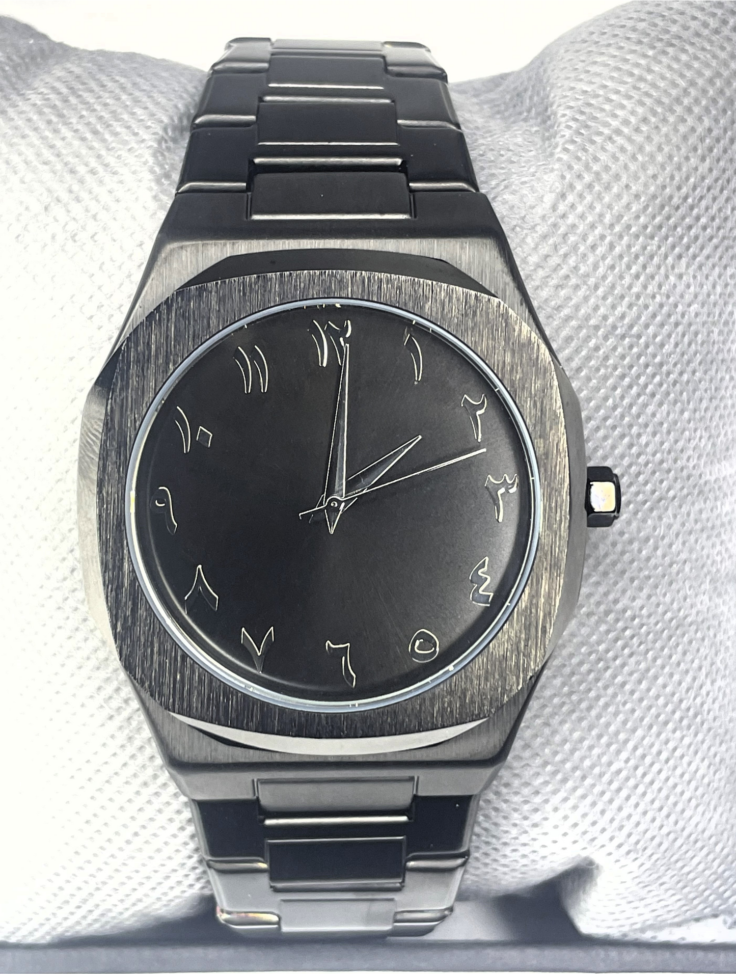 Villantto - BLVCK Arabic Watch - Stainless Steel Edition