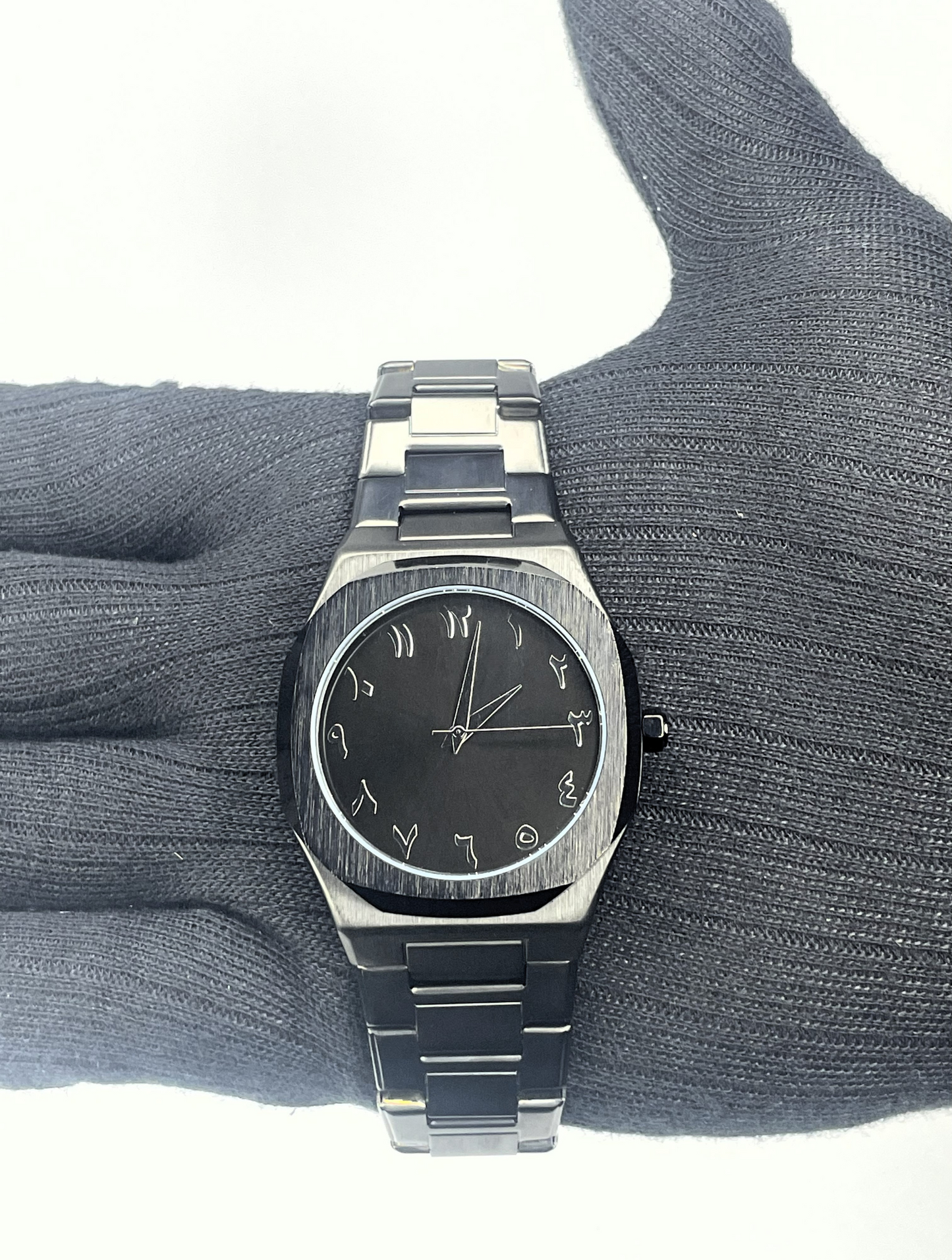 Villantto - BLVCK Arabic Watch - Stainless Steel Edition