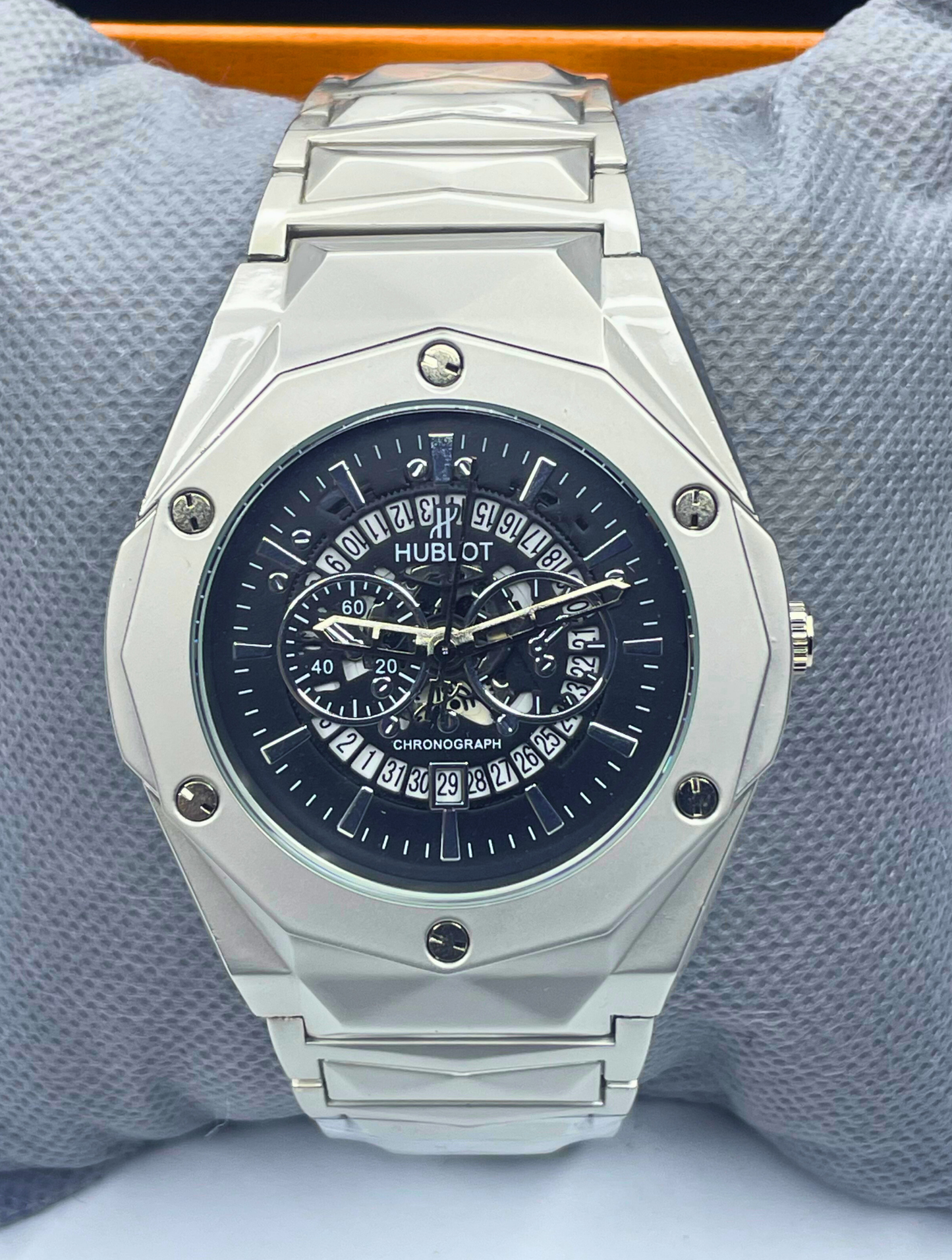 Hublot Aerofusion Chronograph - Black Dial - Diamond Cut