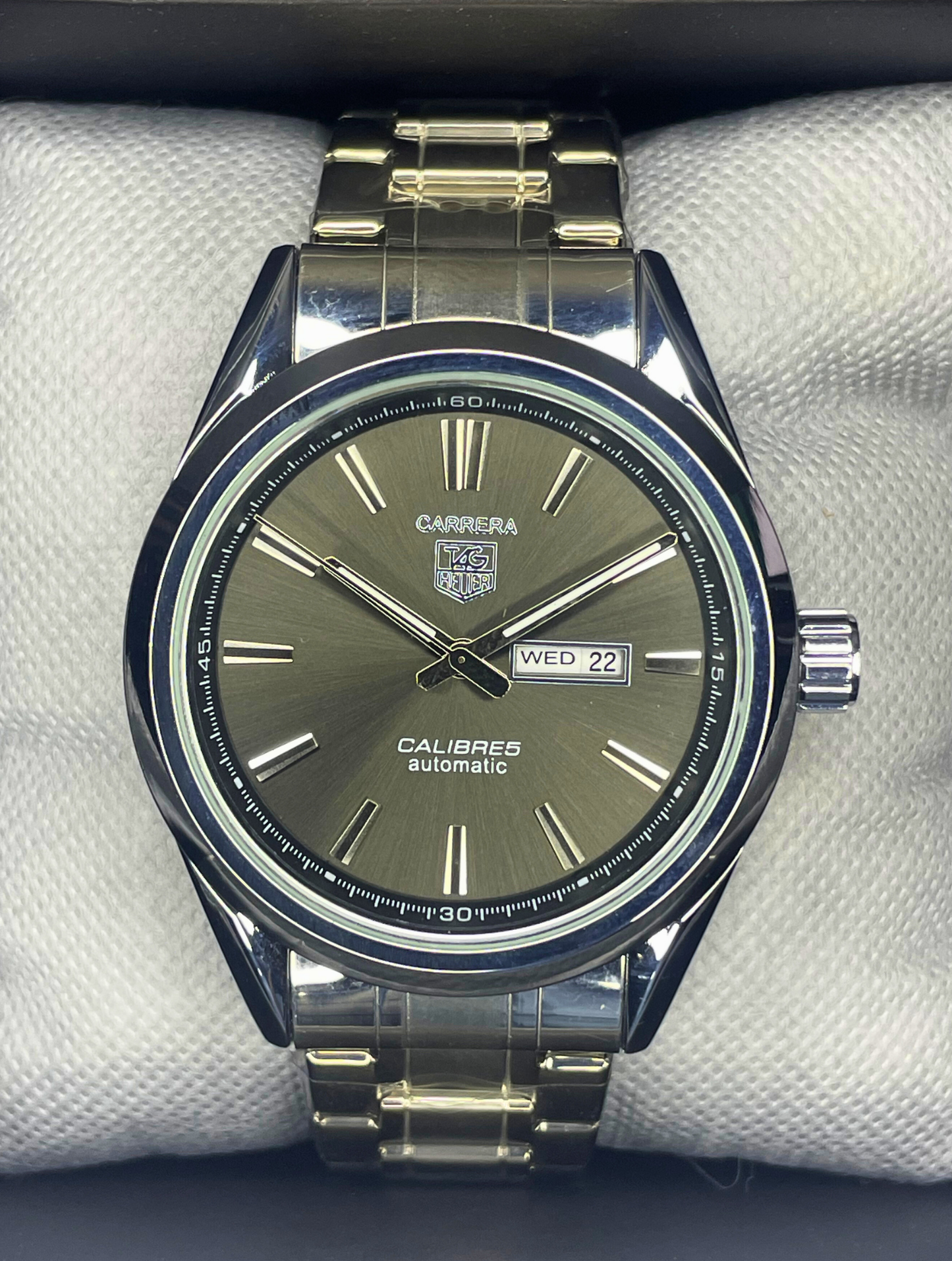 Tag Heuer - Carrera Calibre 5 - Black Dial - Silver Chain