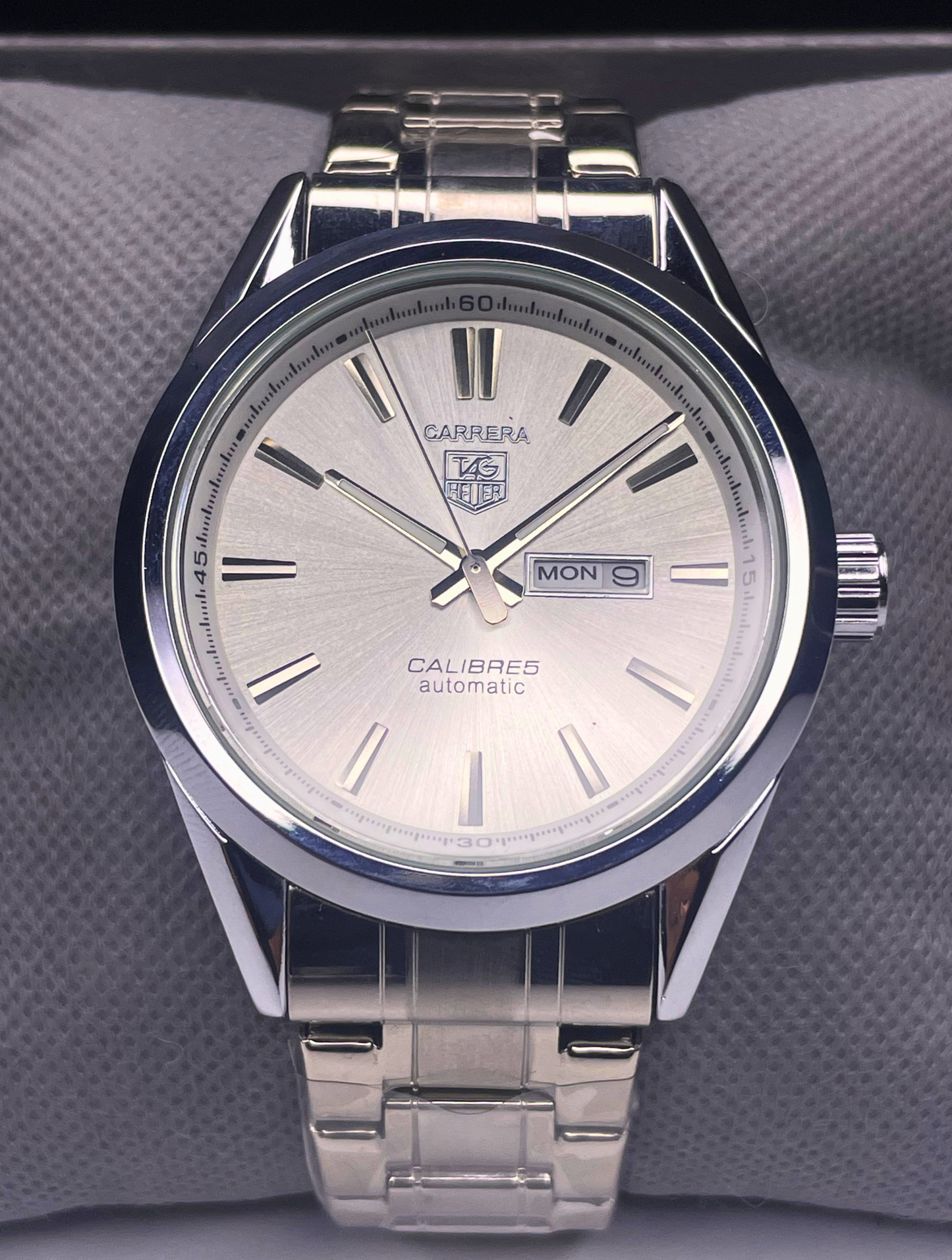 Tag Heuer - Carrera Calibre 5 - Off White Dial - Silver Chain