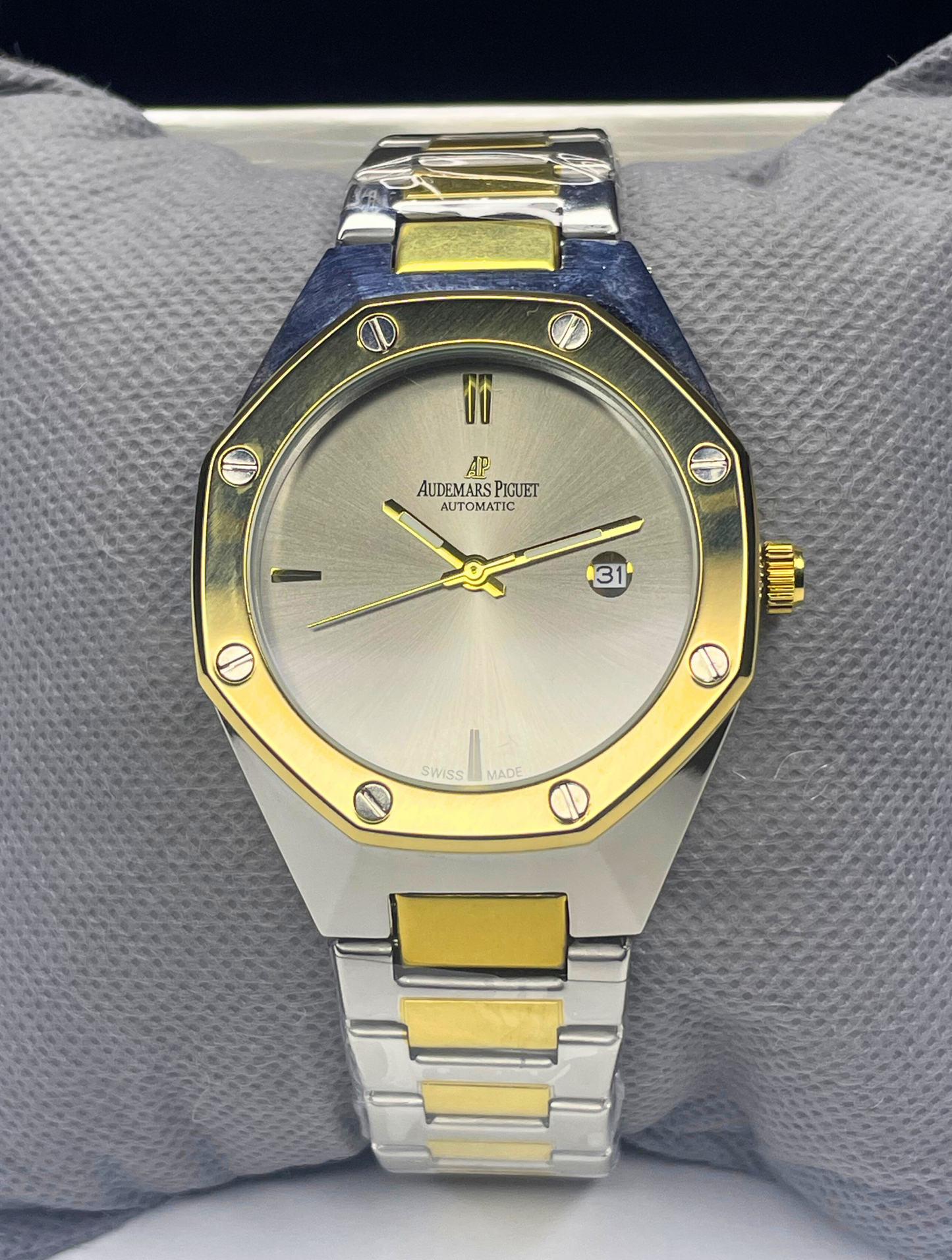 Audemars Piguet AP - Royal Oak - Beige Dial - Two Tone Chain