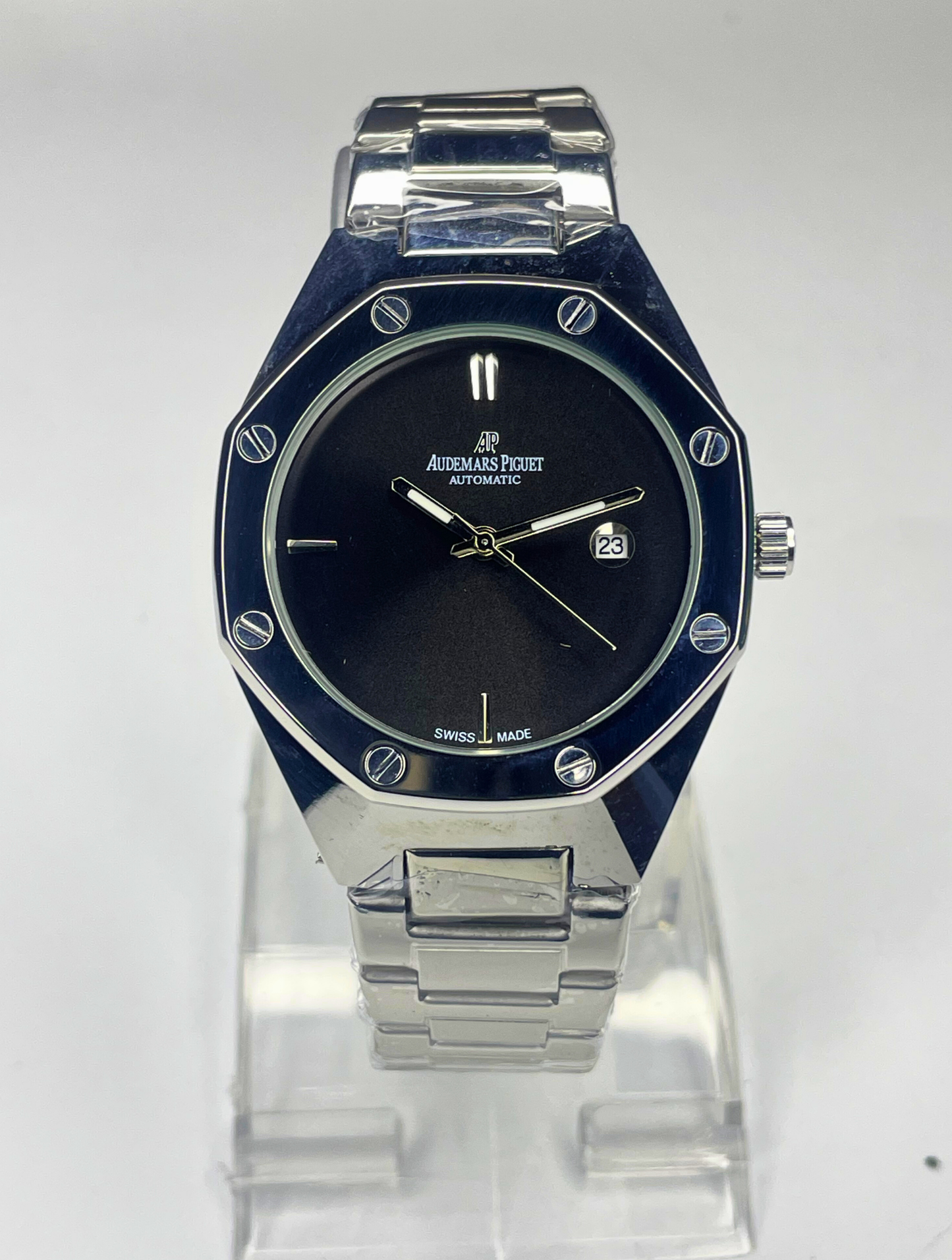 Audemars Piguet AP - Royal Oak - Black Dial - Silver Chain