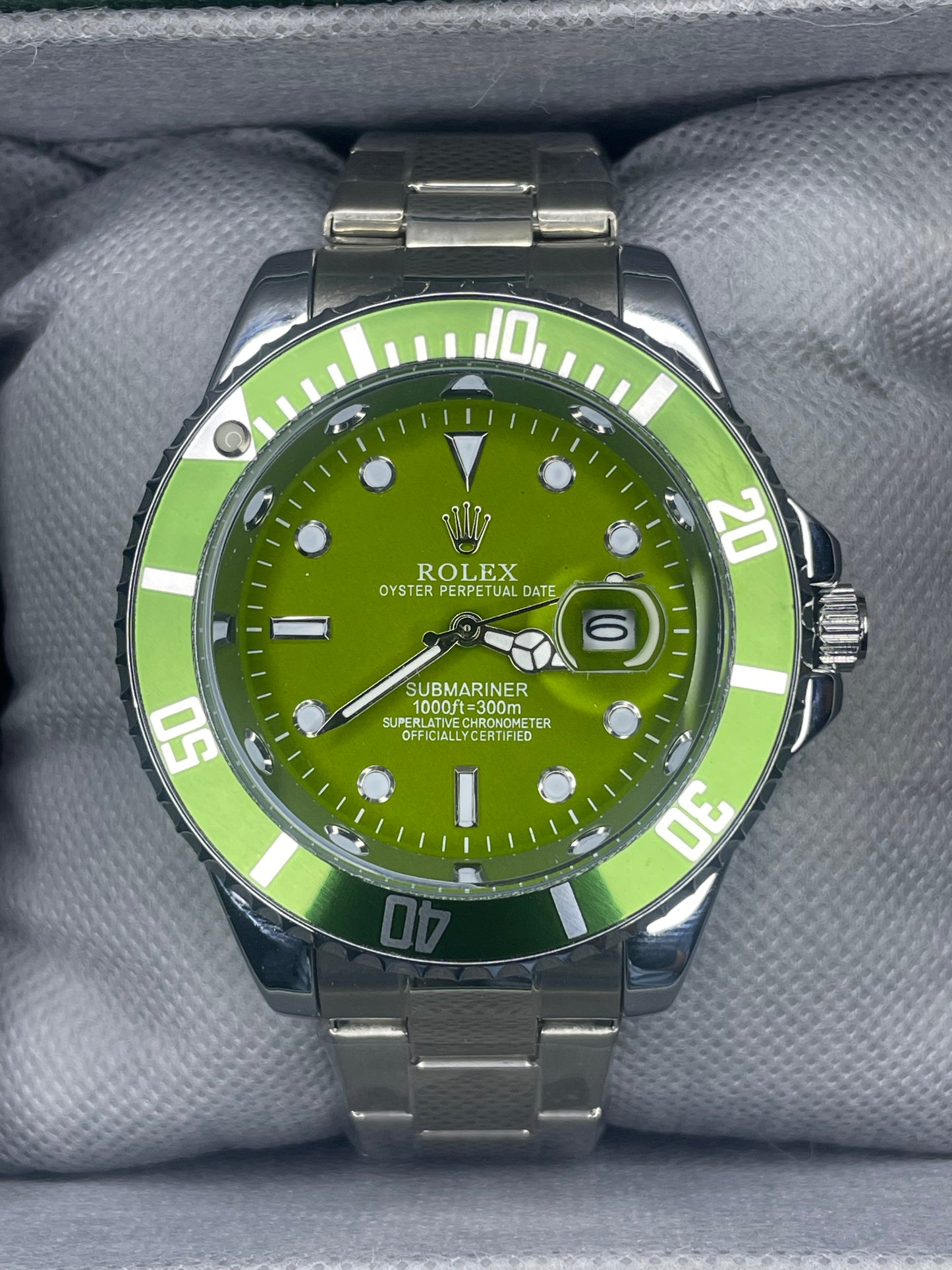 Rolex Submariner - Oyster Perpetual Date Just - Rotating Dial - Black - Silver Chain