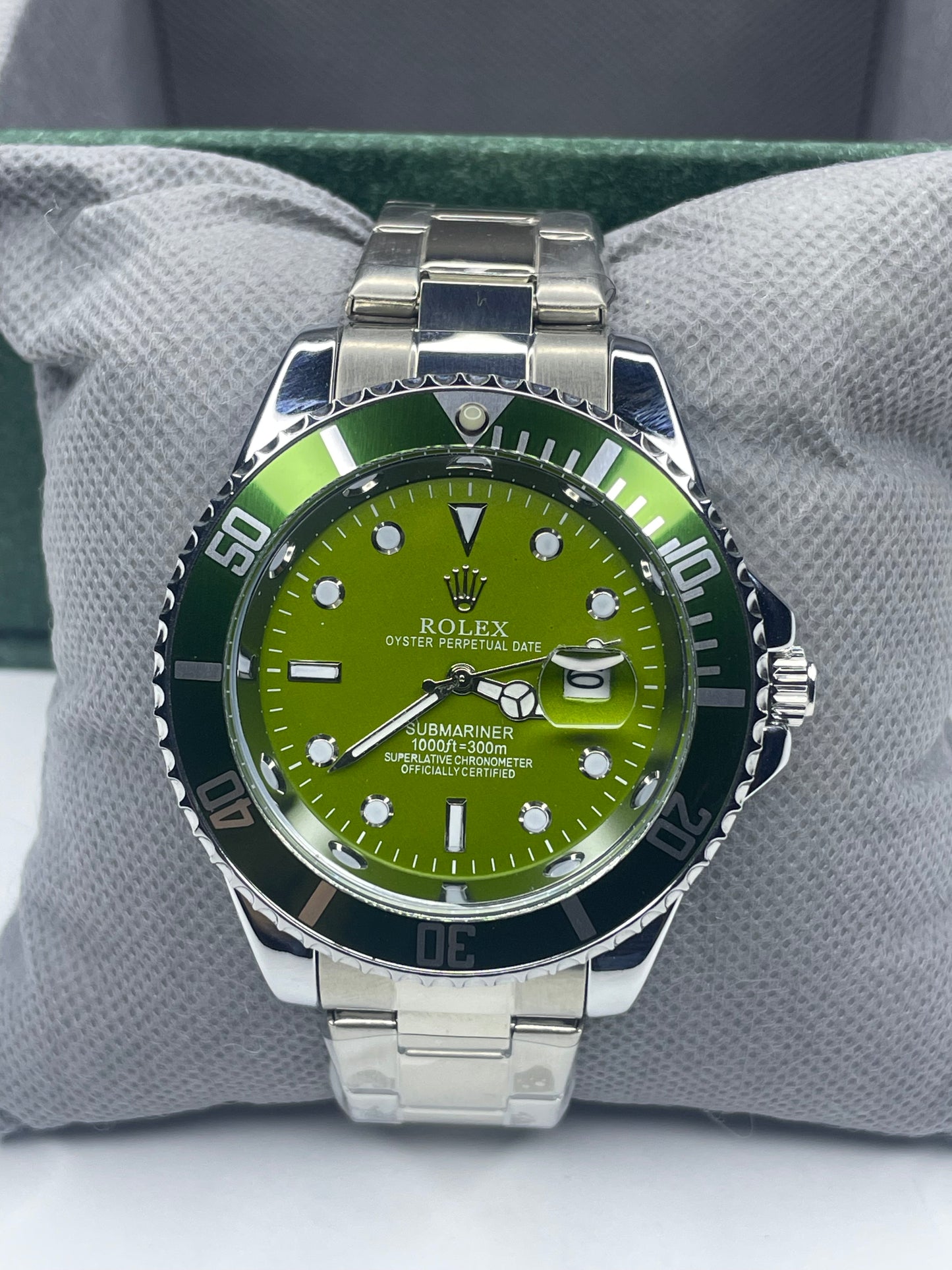 Rolex Submariner - Oyster Perpetual Date Just - Rotating Dial - Black - Silver Chain